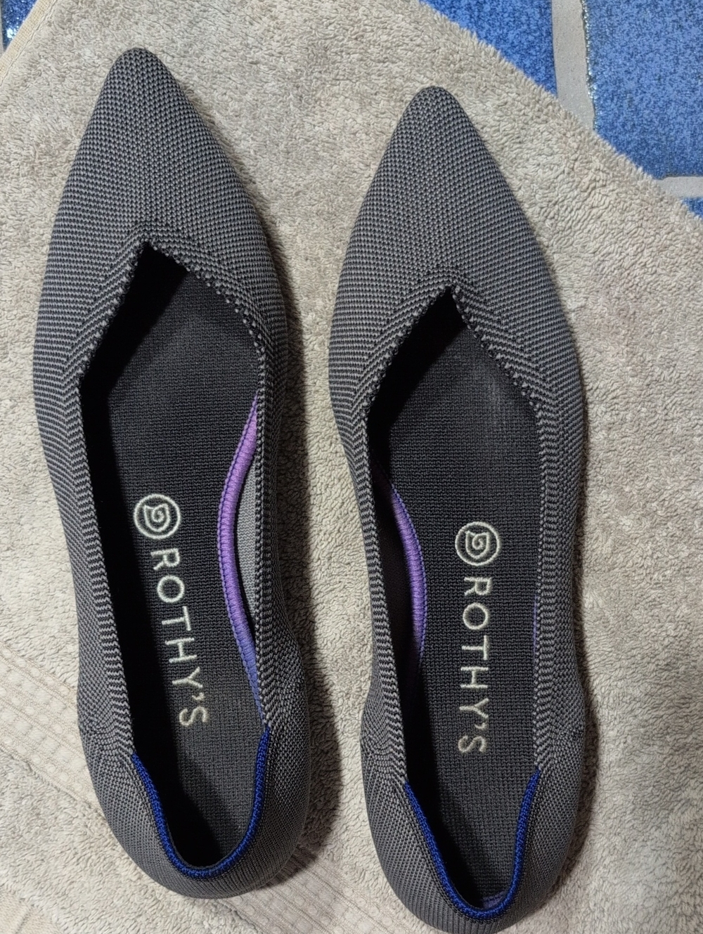 Rothy's Gray Pointed Knit Flats with Purple Trim